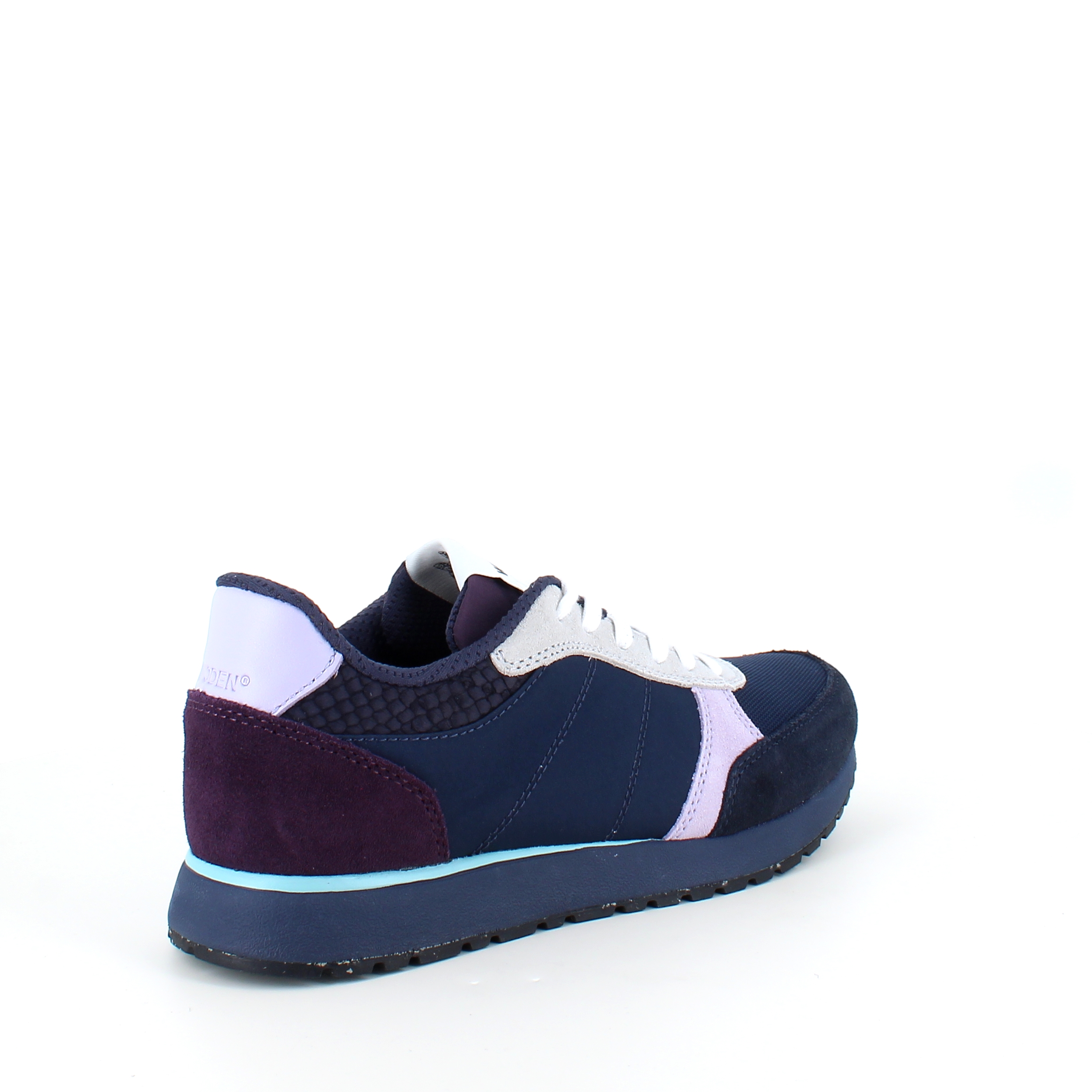 Flotte sko i blå farger fra Woden med god svangstøtte