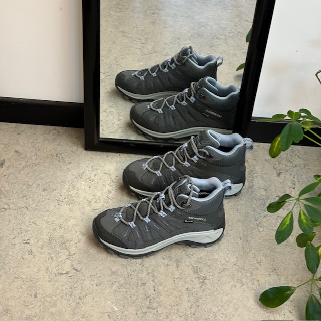 Merrell vanntett tursko med god svangstøtte