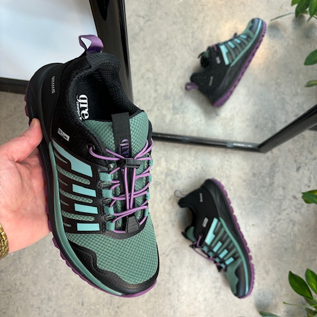 Vanntett, grønn lettvektssko fra Green Comfort