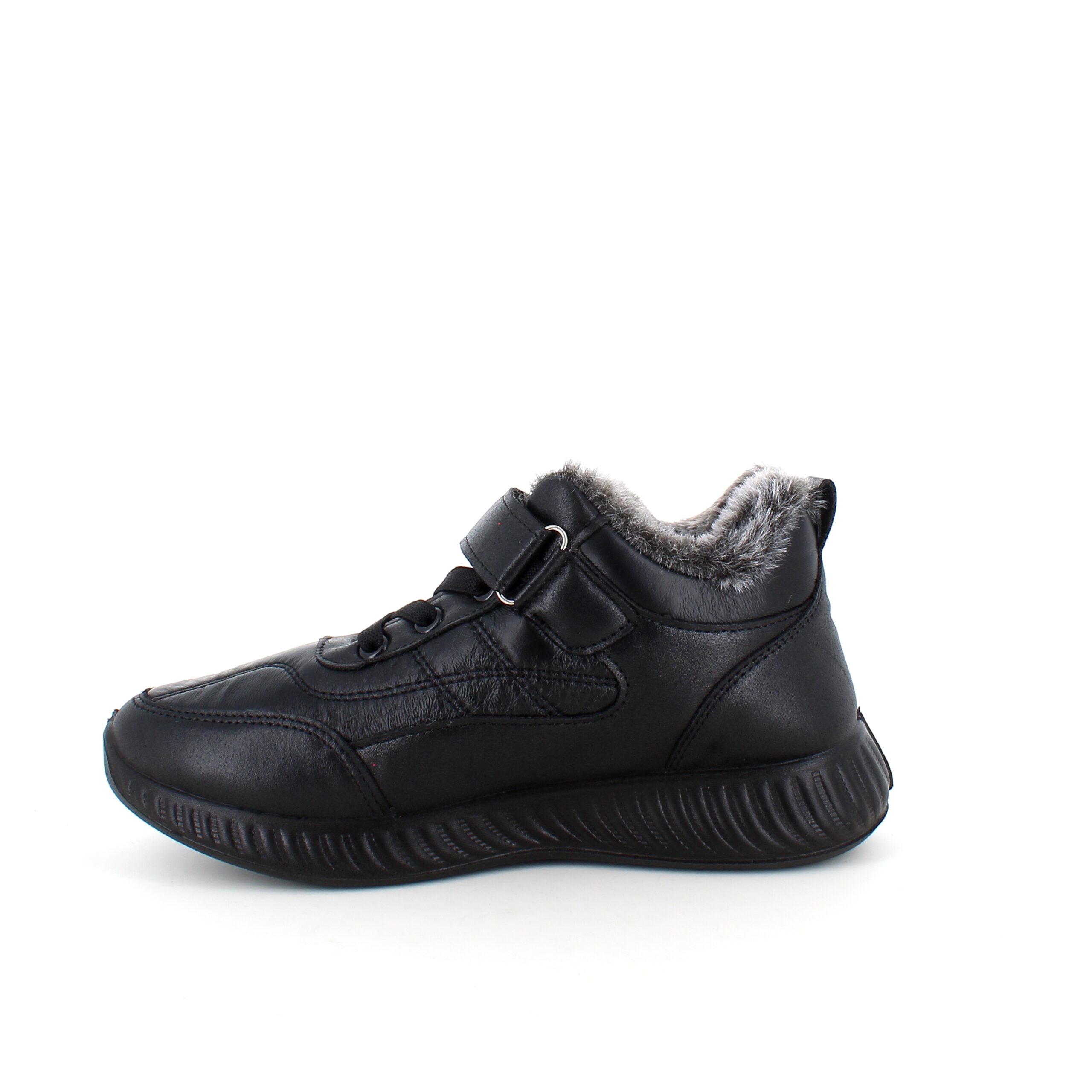 Foret sko med elastisk snøring og borrelås lukking