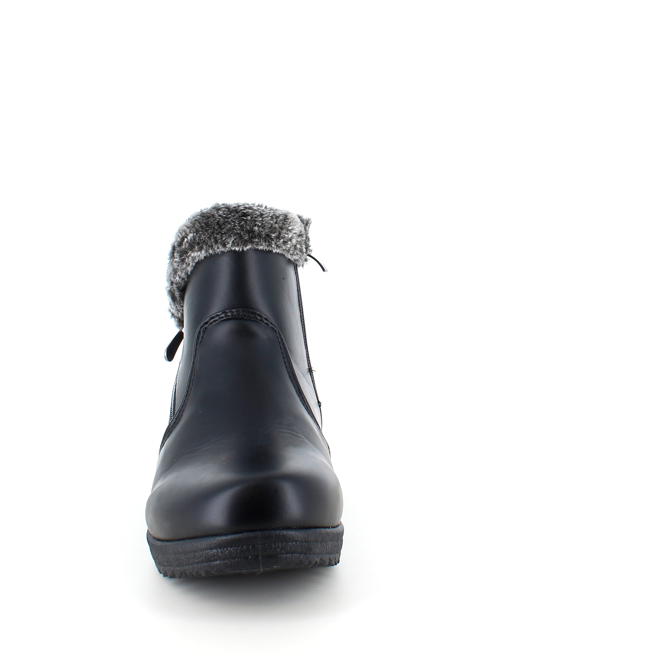 Kort svart støvel med mykt fôr