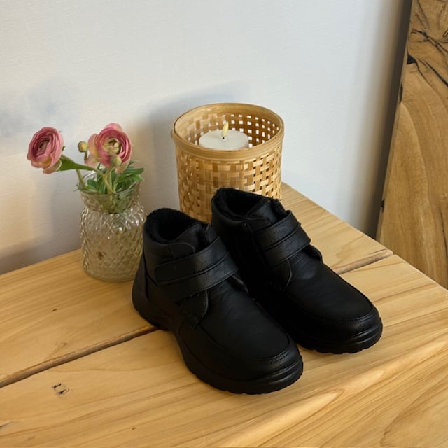 Herre vinterstøvel med borrelås og bred åpning