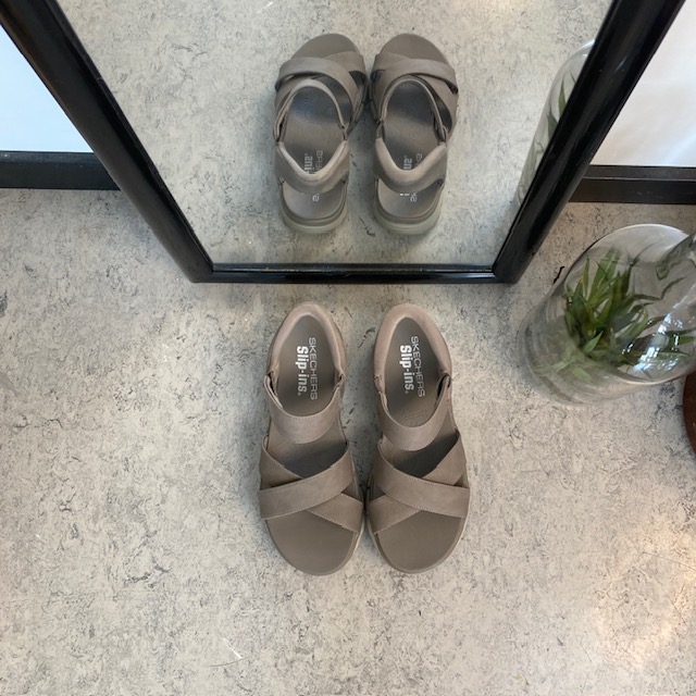 Beige Step-Ins sandal med god passform