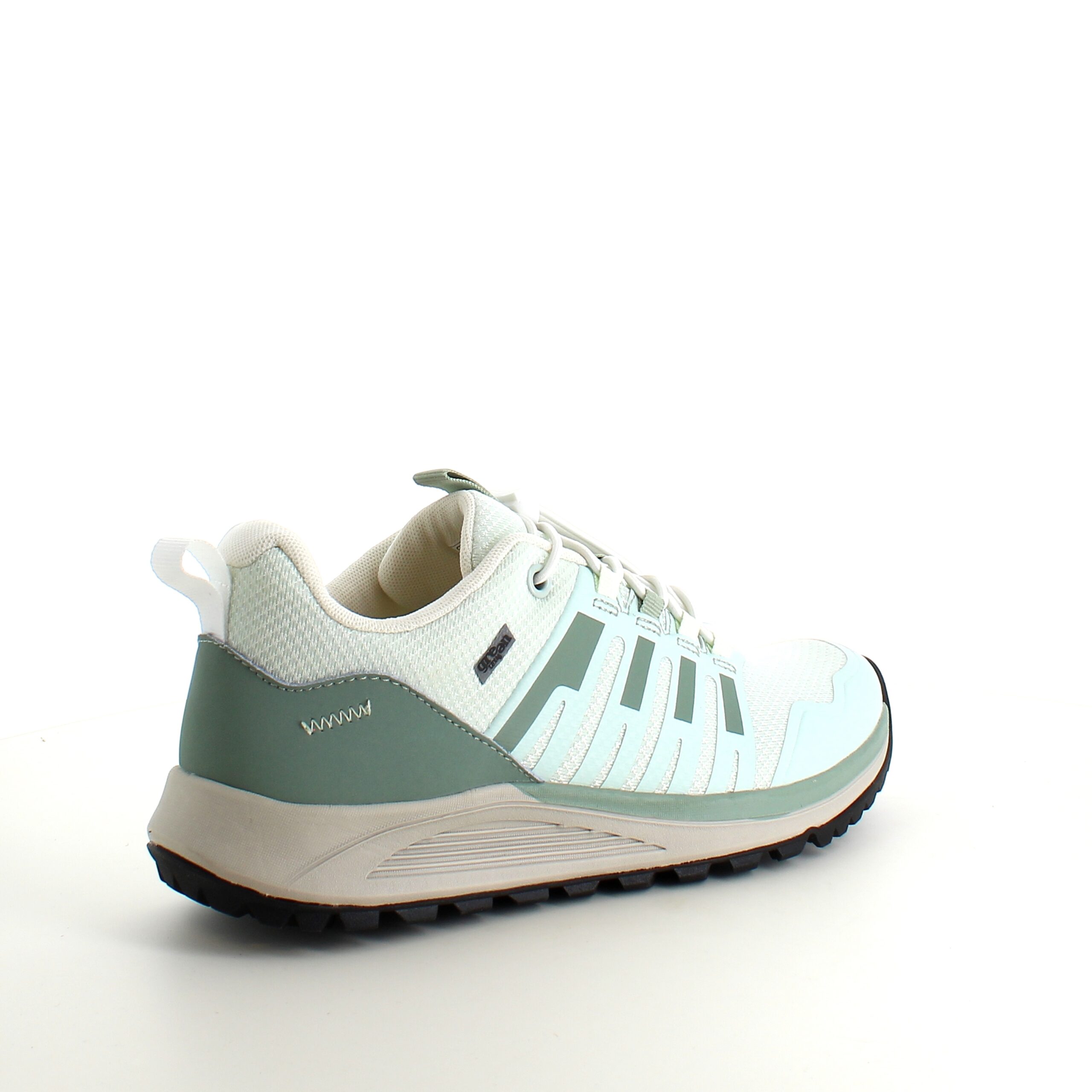 Vanntett, mintgrønn lettvektssko fra Green Comfort med god svangstøtte.