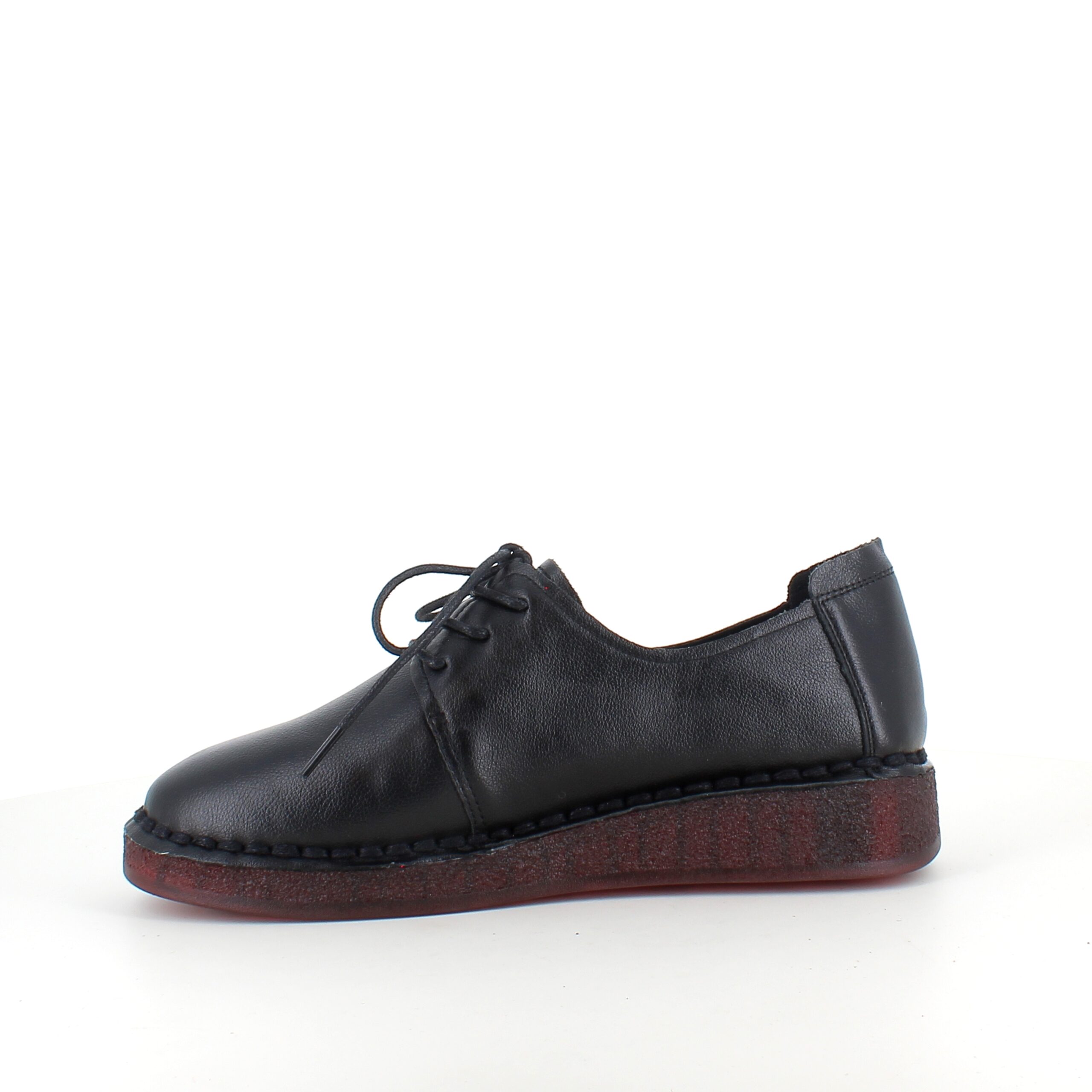 Svart skinn snøresko med god støtdemping