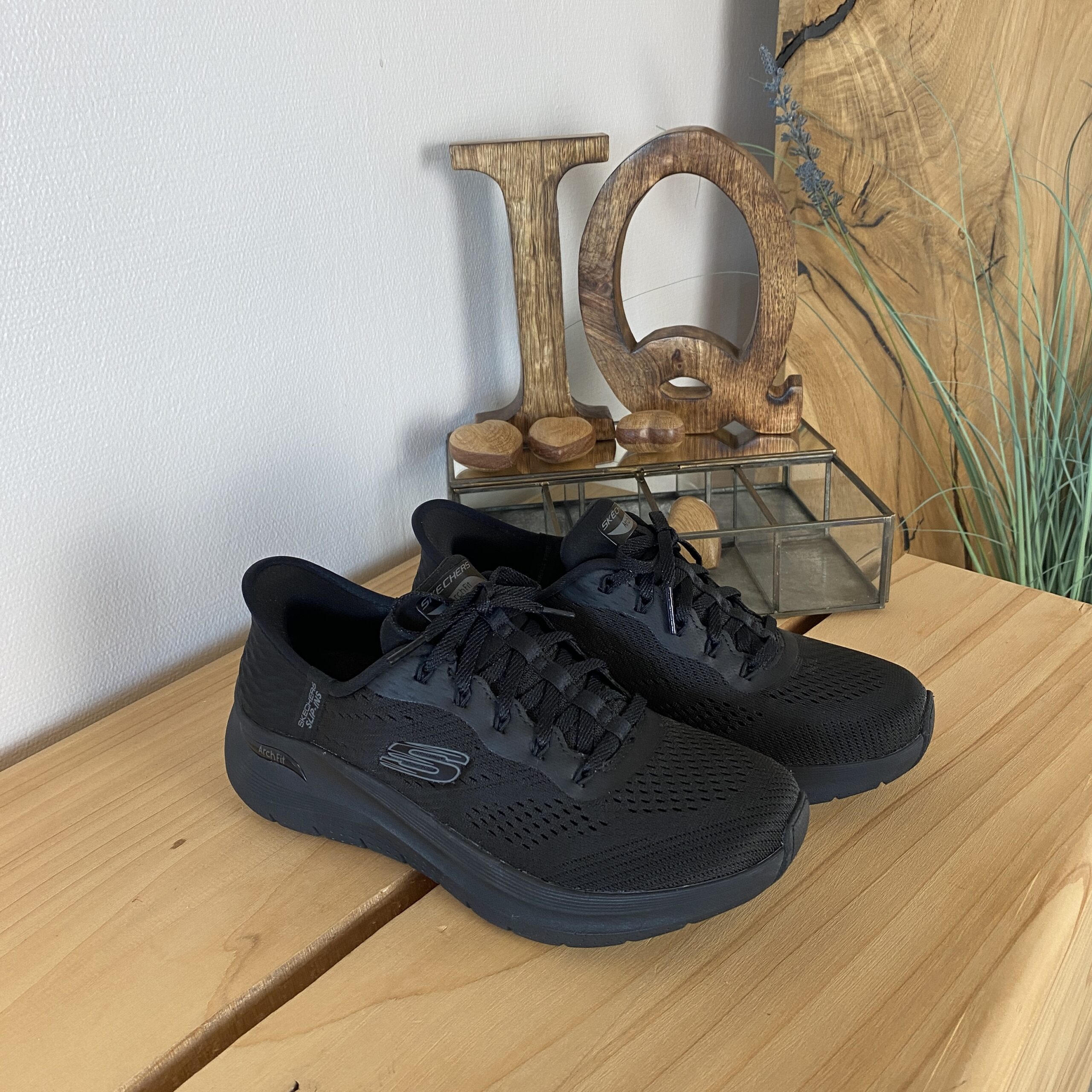 Pustende Skechers slip-ins sko med god svangstøtte