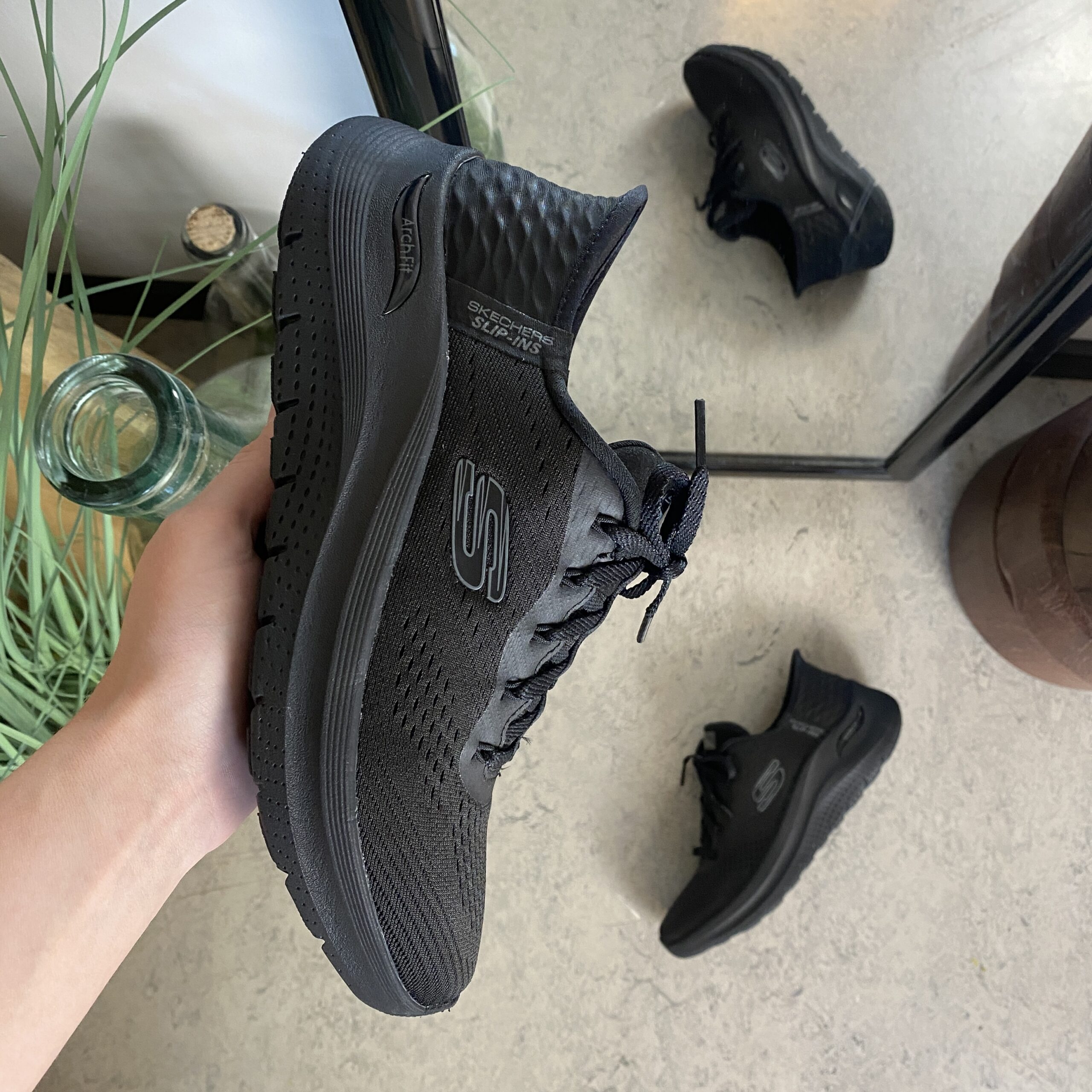 Pustende Skechers slip-ins sko med god svangstøtte