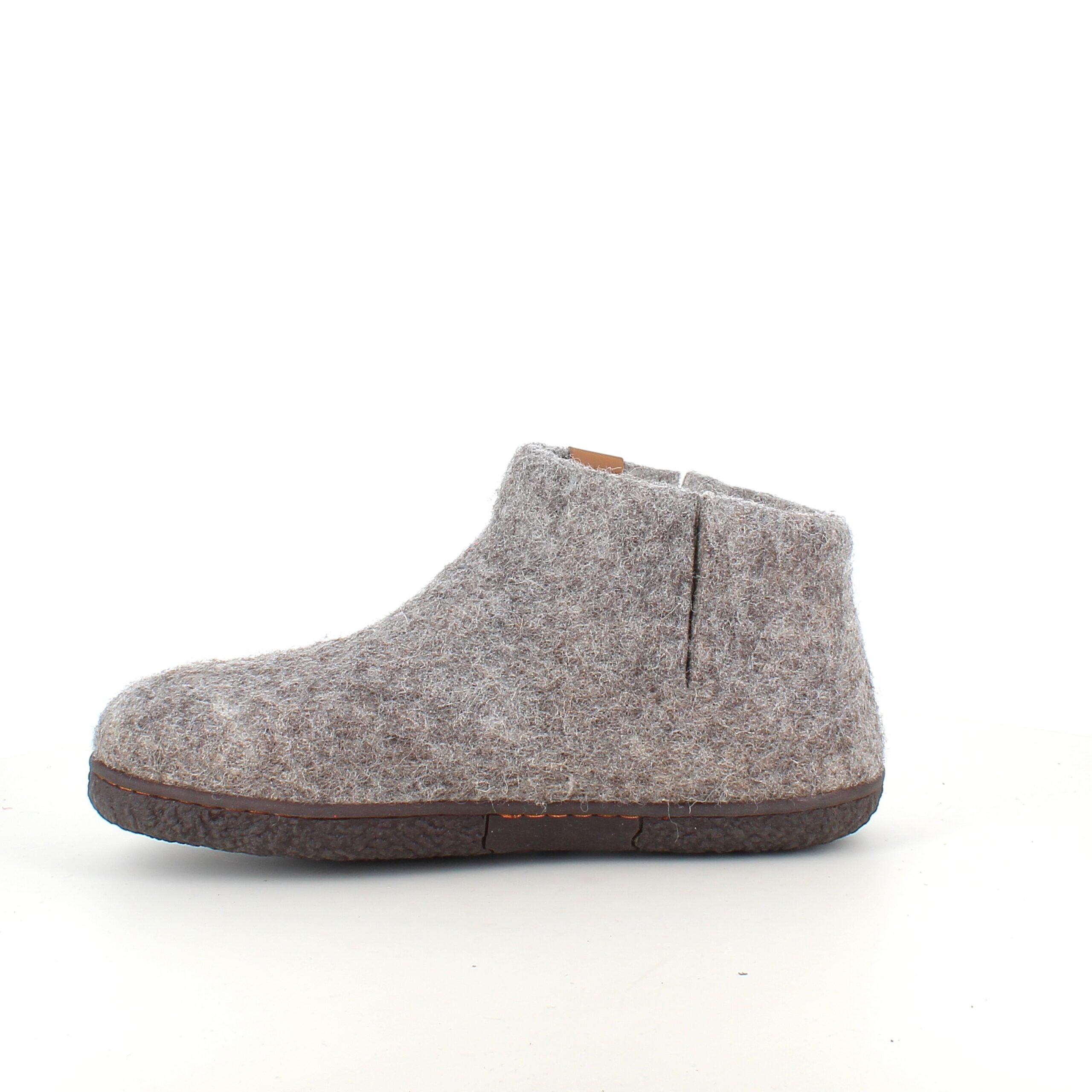 Green Comfort ull tøfler med rågummisåle og "Støtt Brysterne" logo