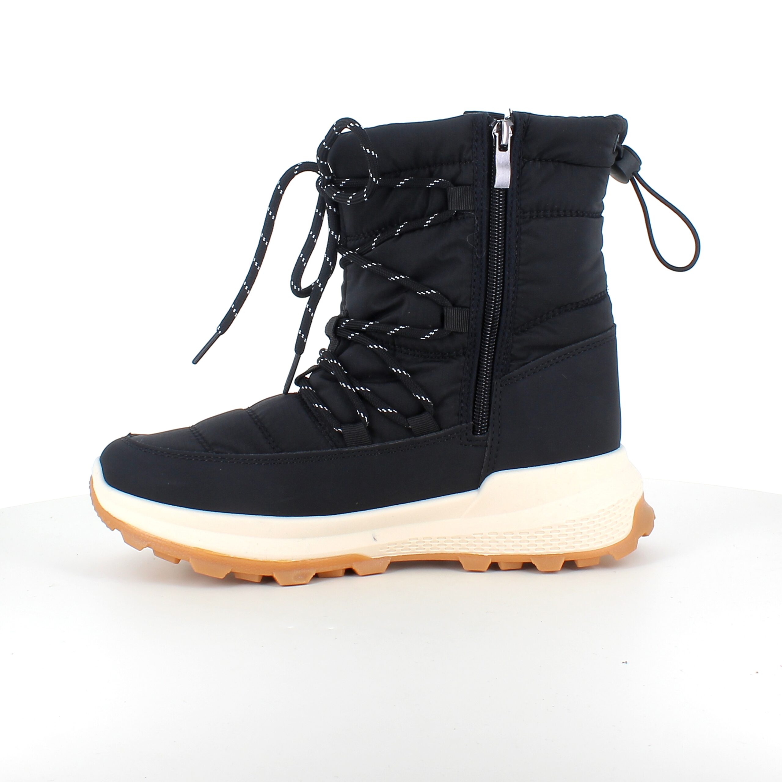 Svart vinterstøvel med deilig mykt fôr