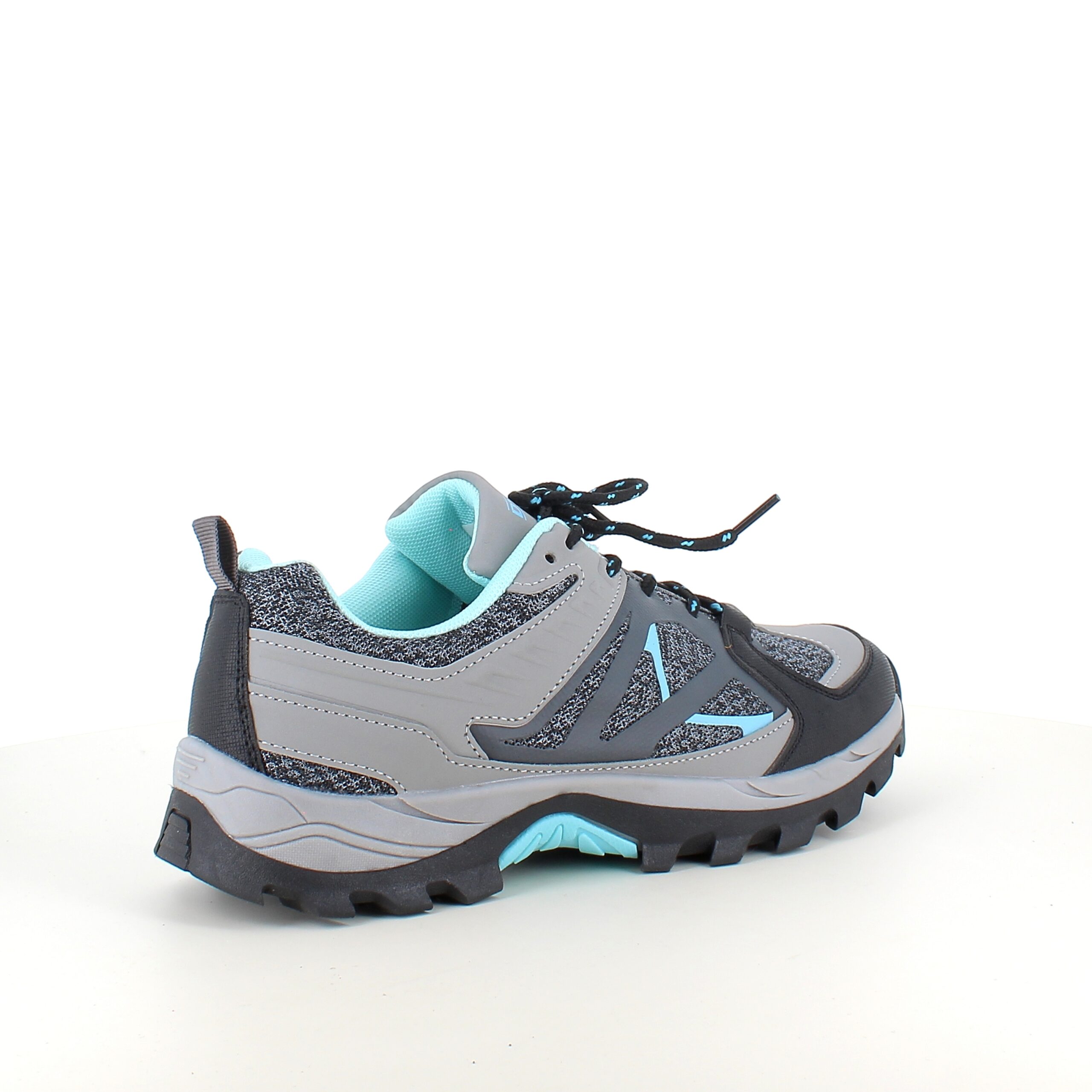 Funksjonell vandresko i grå med pustende mesh og støtdempende såle